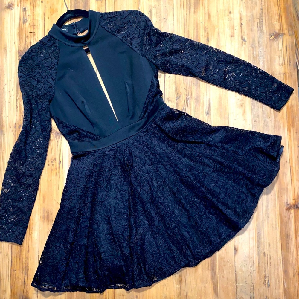 BEBE Lace Long Sleeve Cocktail Dress